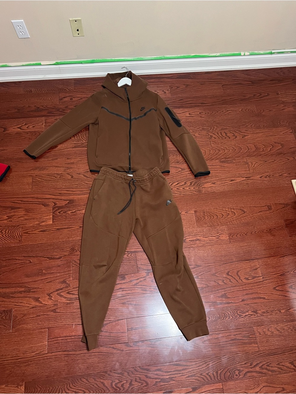 Nike Brown Men's Zip-Up Jacket and Matching Joggers Set